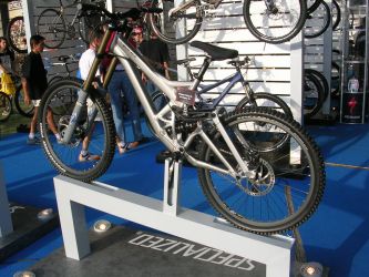 specialized demo nine