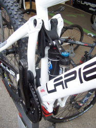 lapierre dh 230 suspate